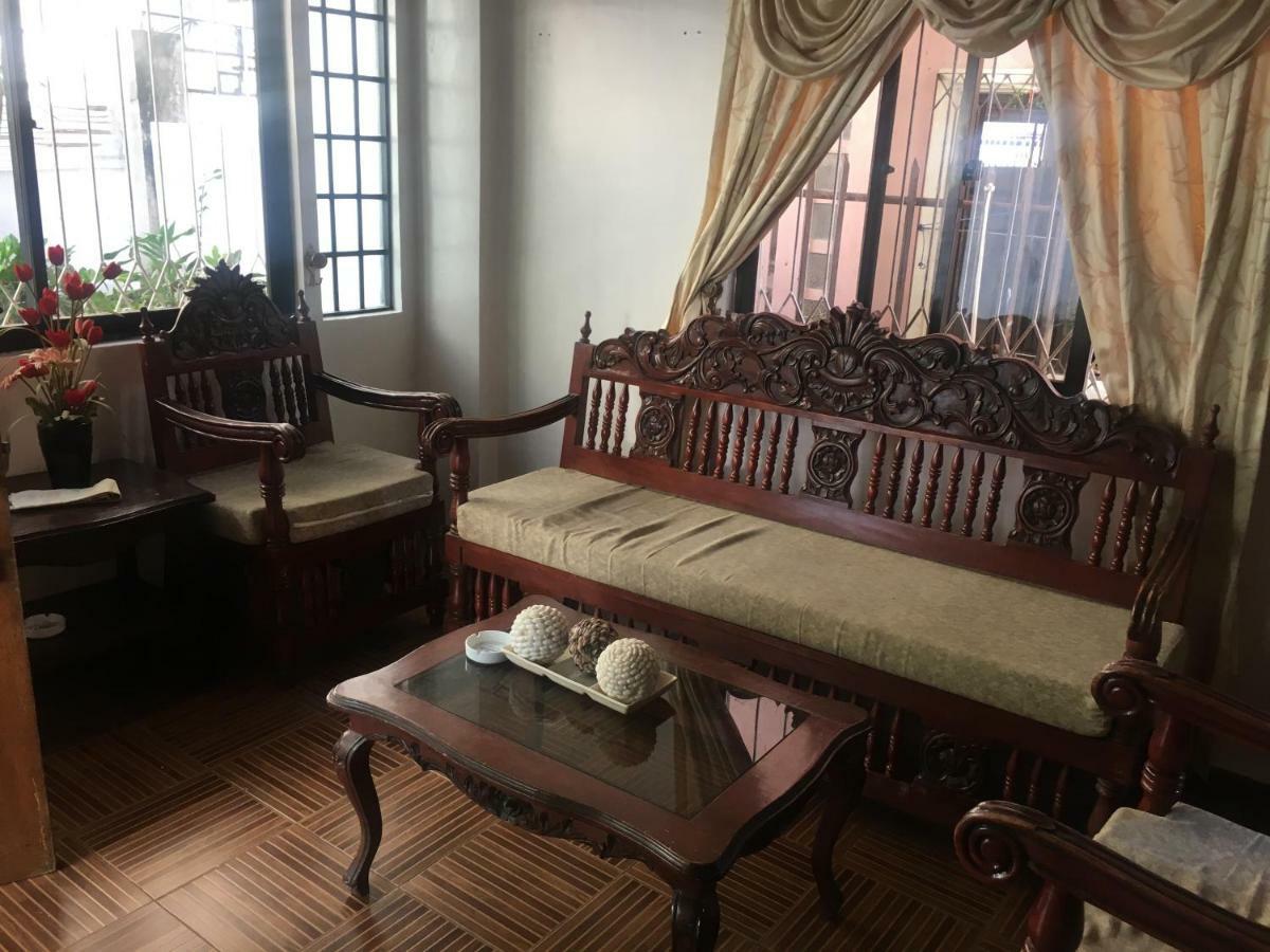 Joyful Island Hostel Lapu-Lapu City Exterior photo